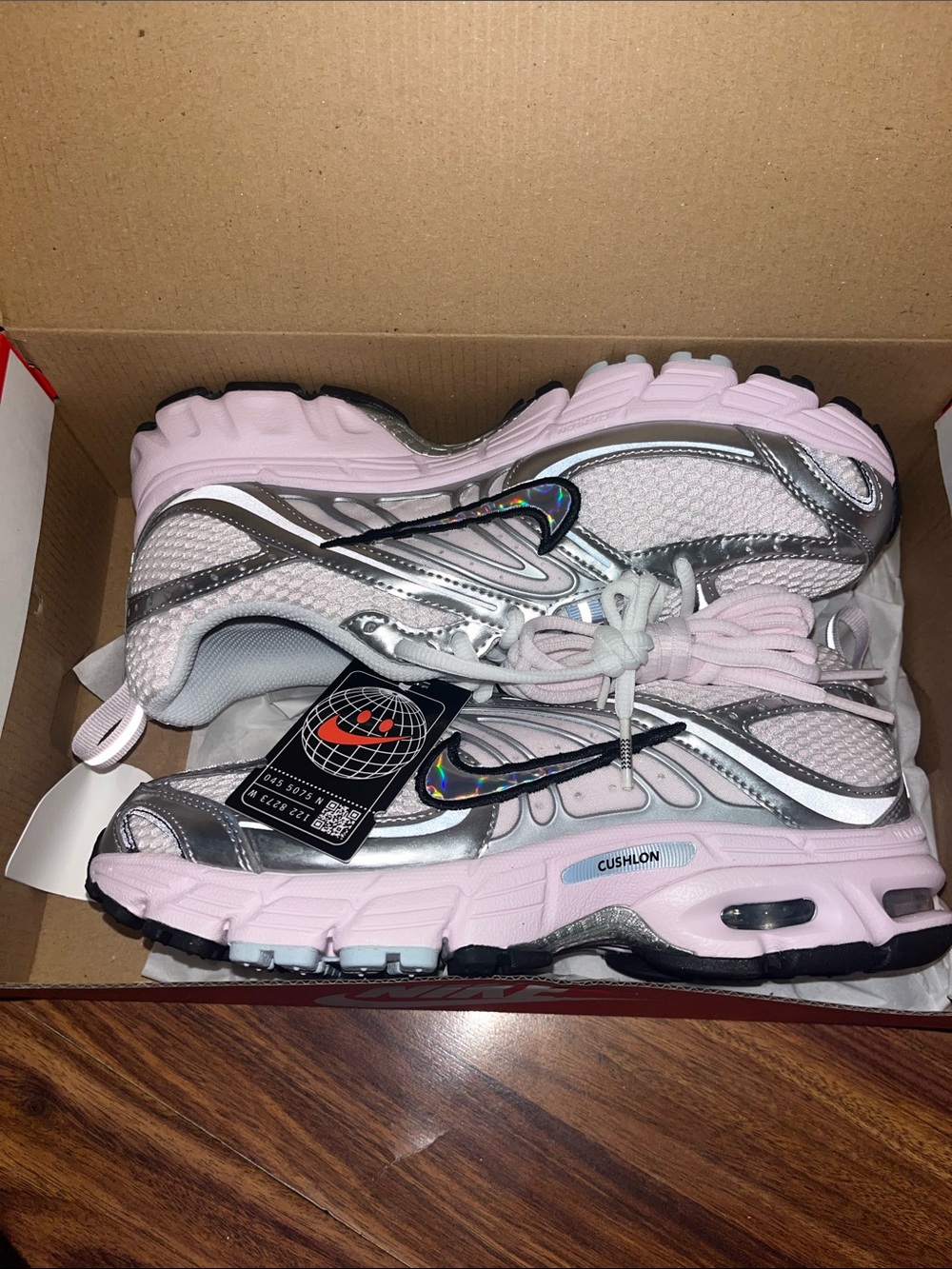 Nike Air Max Moto 2k. Woman’s Size 8. Brand New In Box . Extra Laces. - Picture 8 of 9